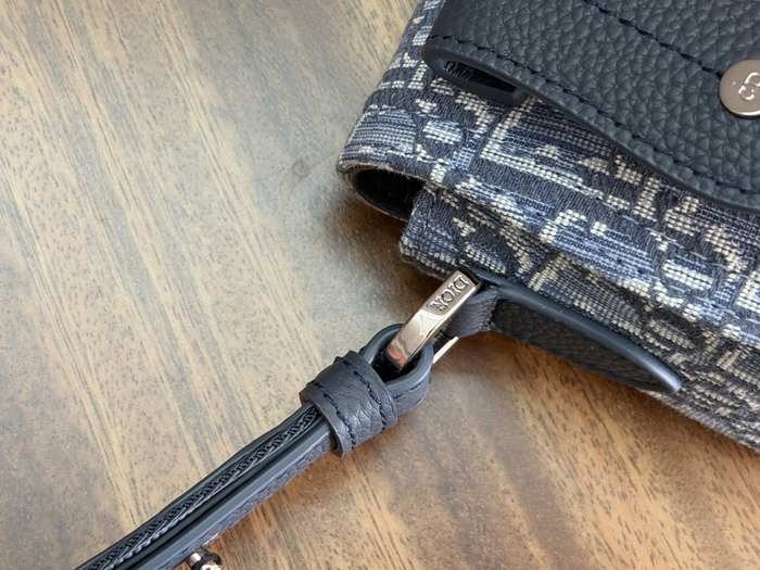 Dior Tote bag with stylish features Blue 01A