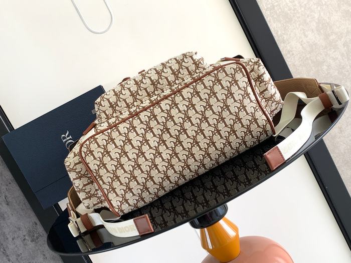 Dior Tote bag with stylish features Brown 01A 2