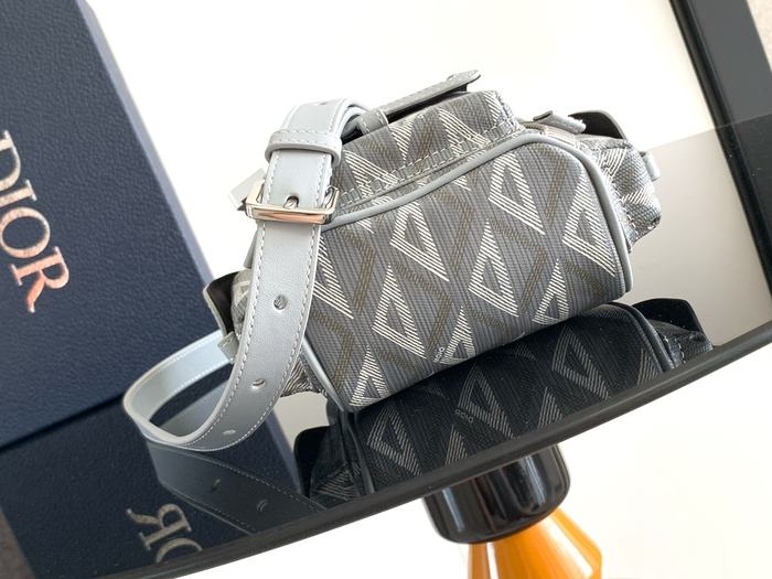 Dior Tote bag with stylish features Grey 01A 4