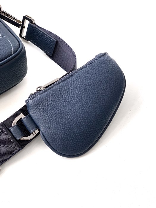 Dior Tote bag with stylish features Navy 01A 3