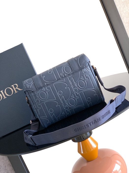 Dior Tote bag with stylish features Navy 01A 4