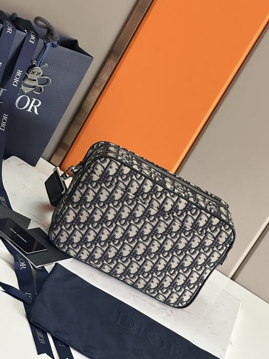 Dior Tote bag with stylish features Navy 01A 8