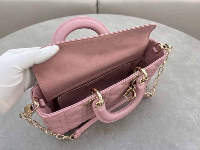Dior Tote bag with stylish features Pink 01A
