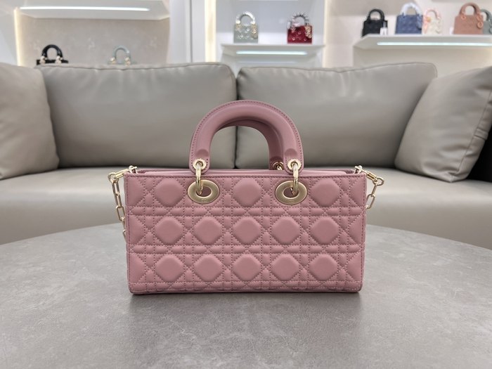 Dior Tote bag with stylish features Pink 01A