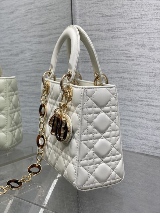Dior Tote bag with stylish features White 01A 4