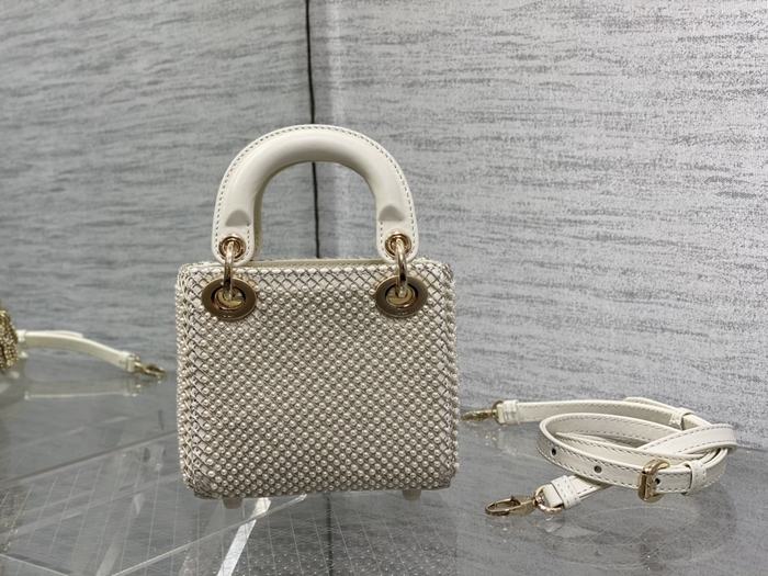 Dior Tote bag with stylish traits Beige 01A 4