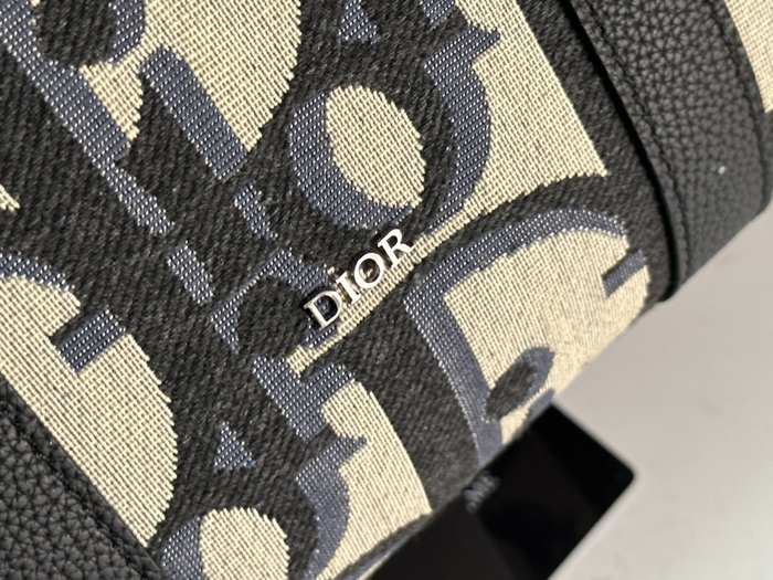 Dior Tote bag with stylish traits Beige 01A 6