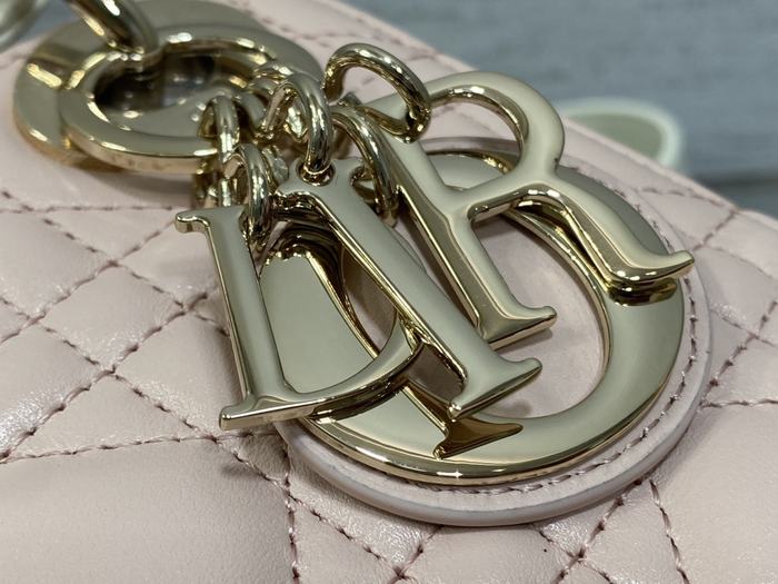 Dior Tote bag with stylish traits Beige 01A 7