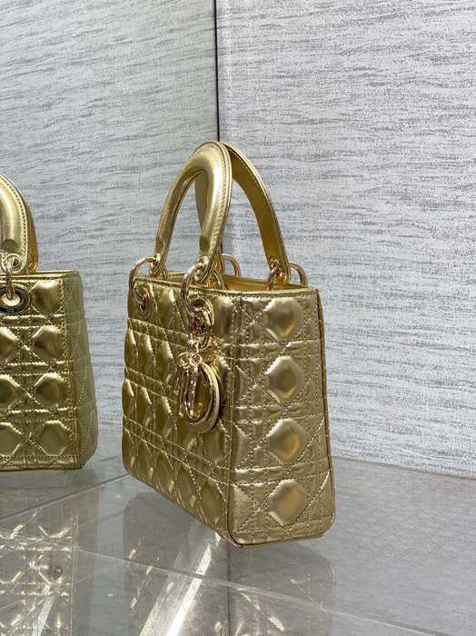 Dior Tote bag with stylish traits Beige 01A