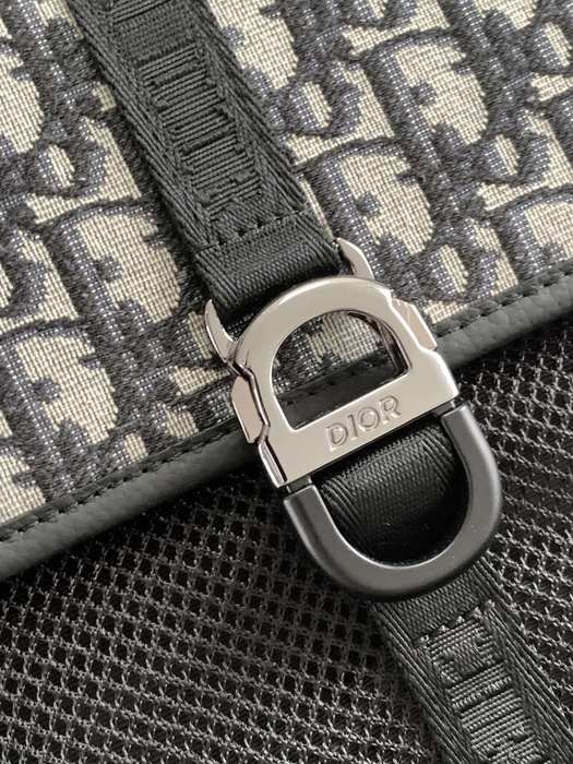 Dior Tote bag with stylish traits Black 01A 7