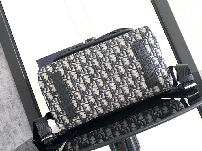 Dior Tote bag with stylish traits Black 01A 7