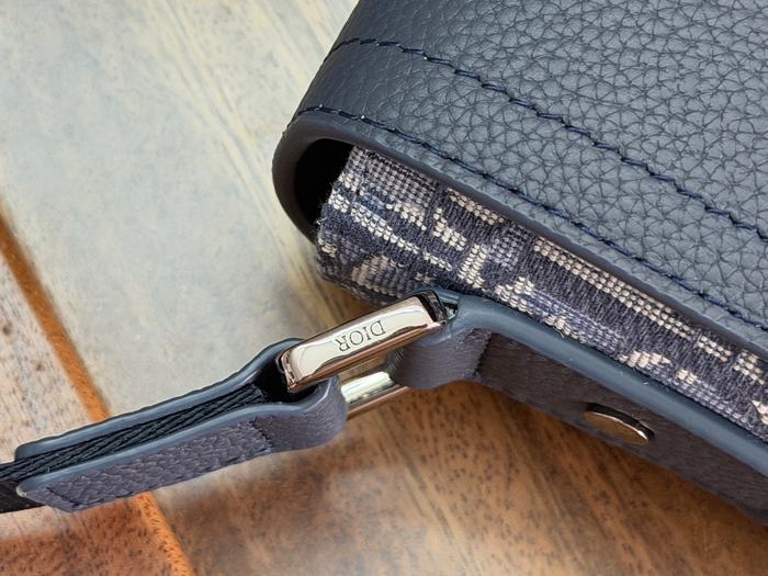 Dior Tote bag with stylish traits Blue 01A