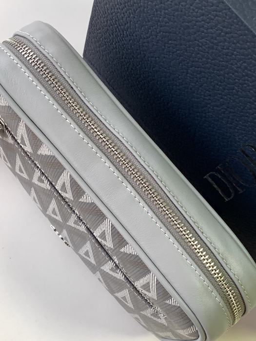 Dior Tote bag with stylish traits Grey 01A 4