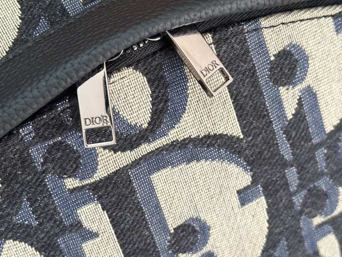 Dior Tote bag with stylish traits Navy 01A 10