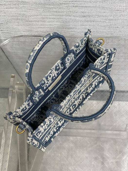 Dior Tote bag with stylish traits Navy 01A 2