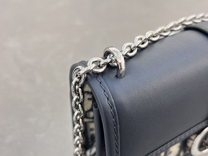 Dior Tote bag with stylish traits Navy 01A 6