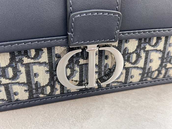 Dior Tote bag with stylish traits Navy 01A 6