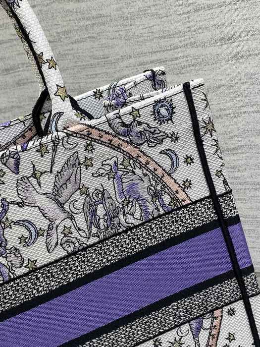 Dior Tote bag with stylish traits Navy 01A