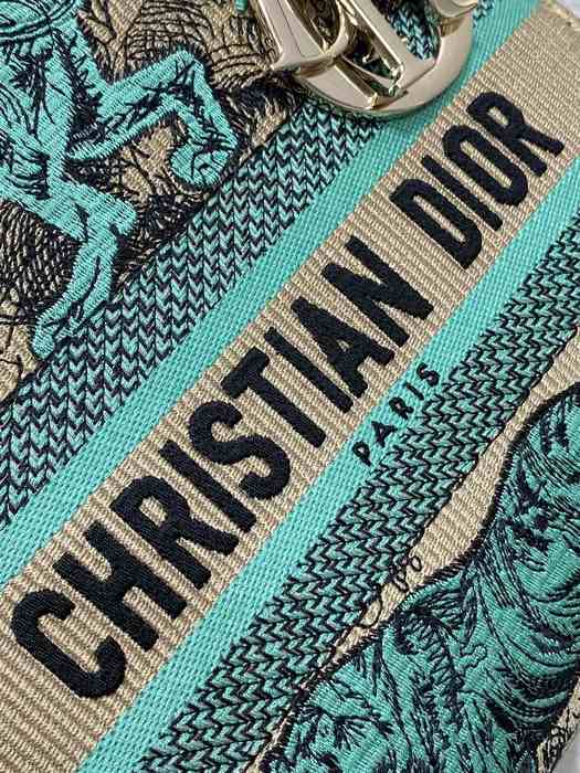 Dior Tote bag with unique features Beige 01A