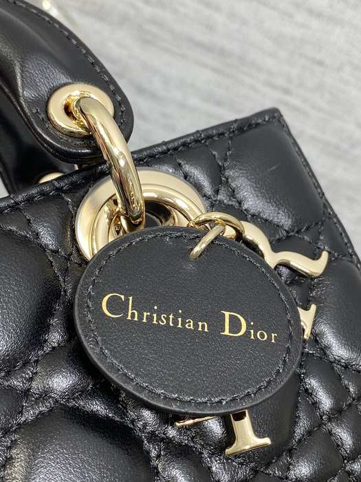 Dior Tote featuring elegant design Black 01A