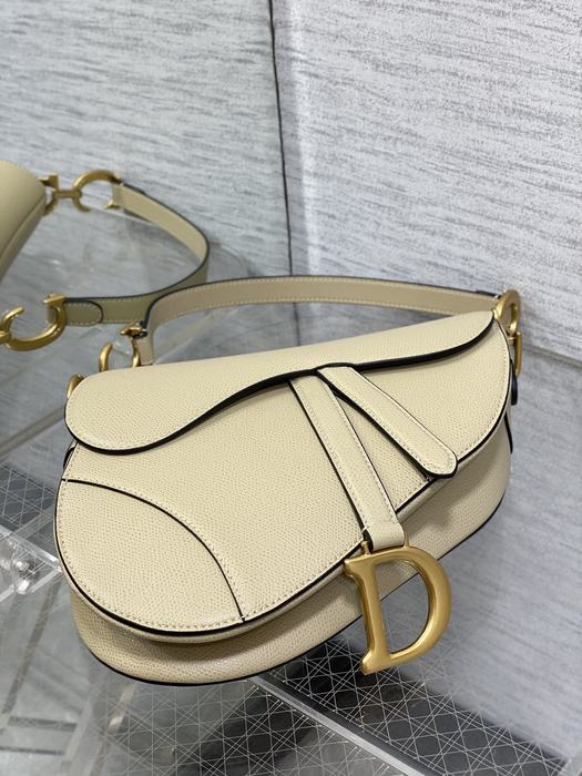 Dior Tote style 04 Beige 01A 2