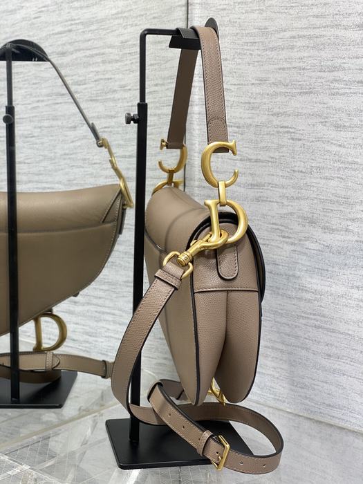 Dior Tote style 05 Beige 01A