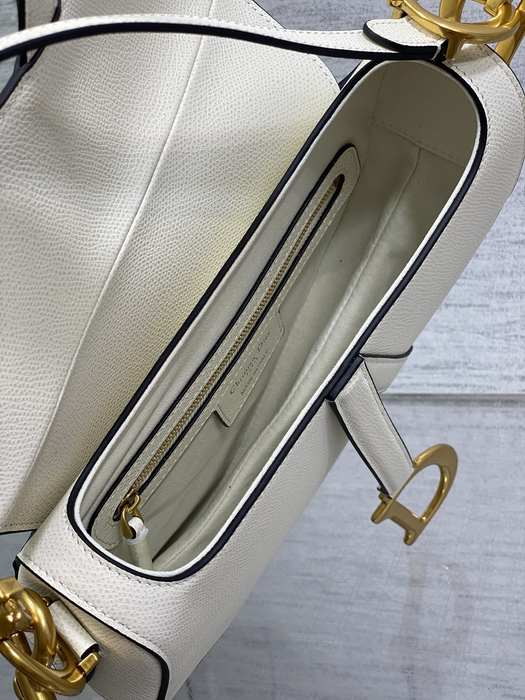 Dior Tote style 06 White 01A 2