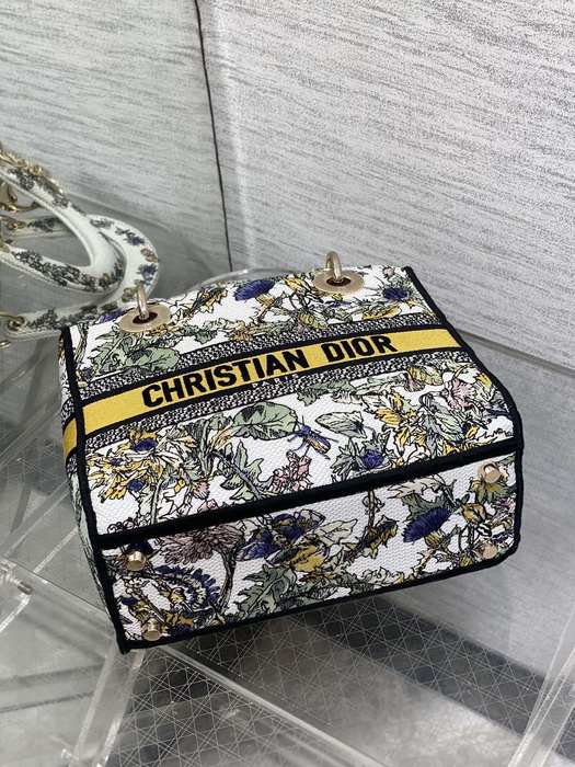 Dior Tote style 08 White 01A