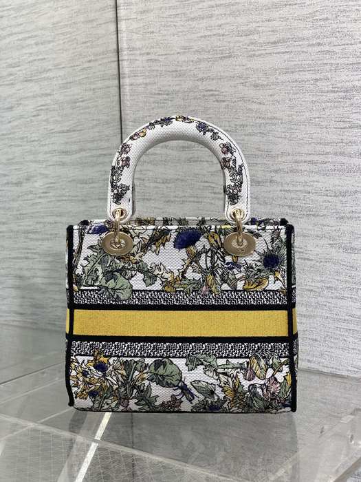 Dior Tote style 08 White 01A