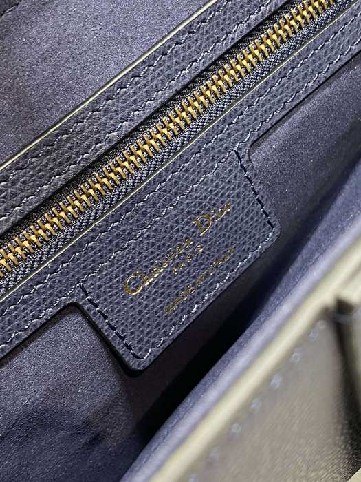 Dior Tote style 09 Navy 01A