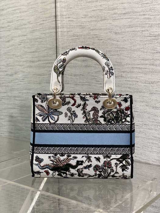 Dior Tote style 09 White 01A