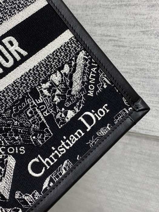 Dior Tote style 10 Black 01A 3