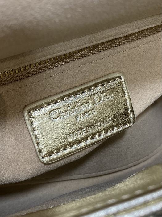 Dior Tote style 100 Beige 01A 2