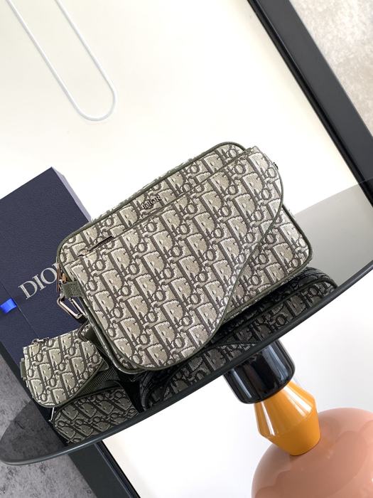 Dior Tote style 102 Beige 01A