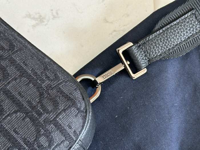 Dior Tote style 102 Black 01A