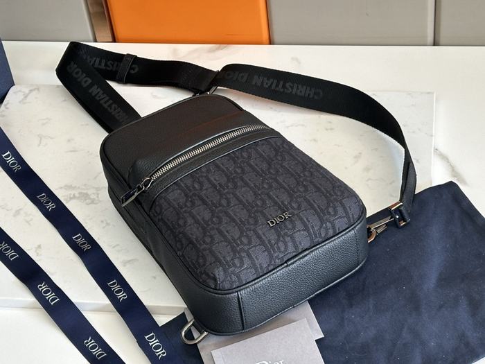 Dior Tote style 102 Black 01A