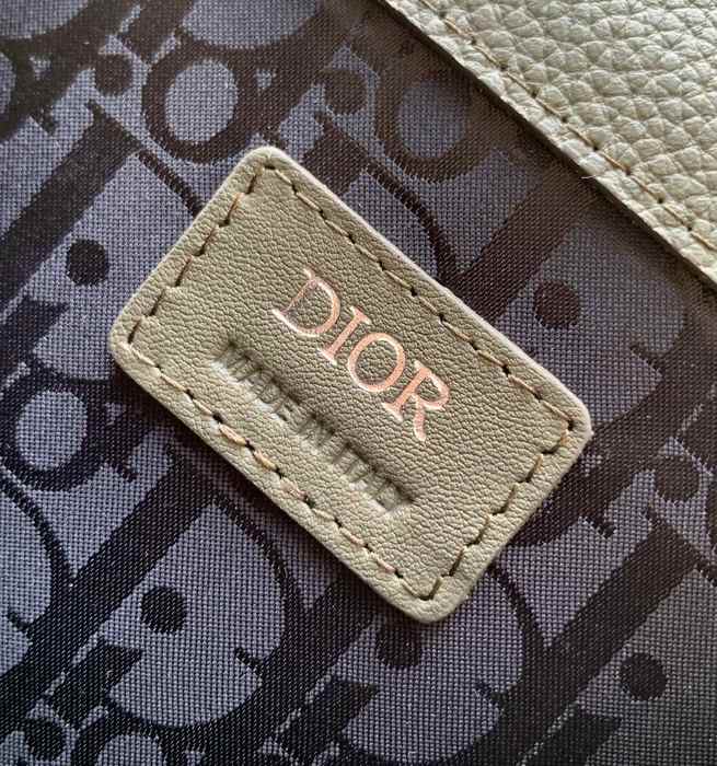 Dior Tote style 103 Green 01A