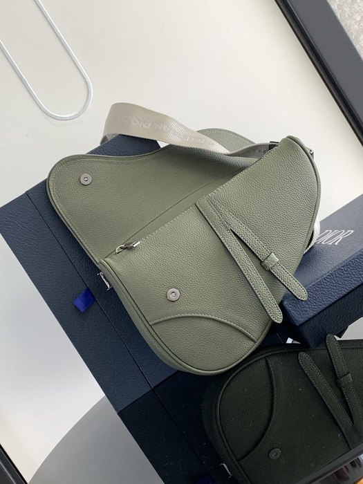 Dior Tote style 104 Green 01A