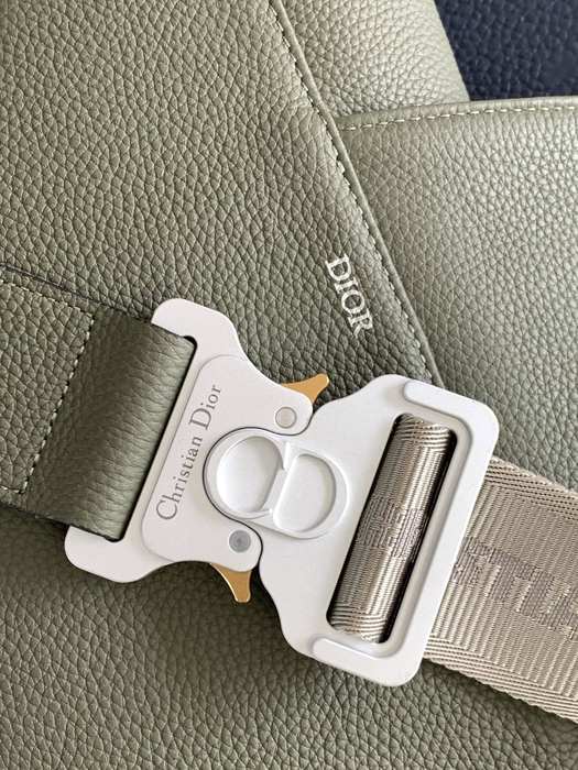 Dior Tote style 104 Green 01A