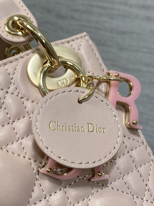 Dior Tote style 105 Beige 01A 2