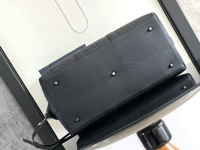 Dior Tote style 108 Black 01A 2