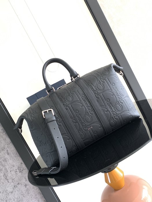 Dior Tote style 108 Black 01A 2