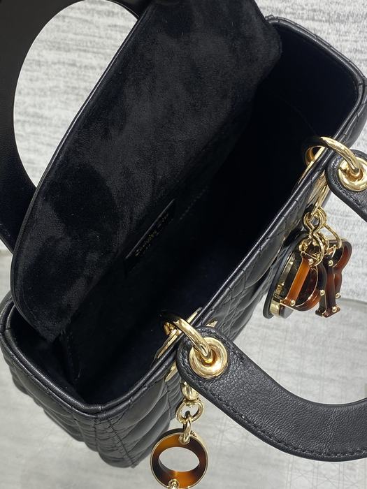 Dior Tote style 108 Black 01A