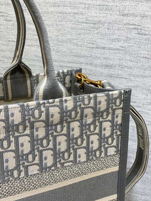 Dior Tote style 11 Grey 01A 2