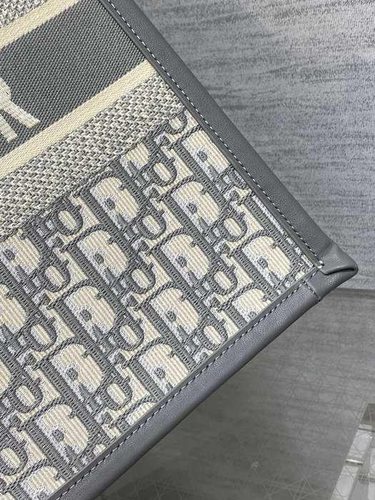 Dior Tote style 11 Grey 01A 2