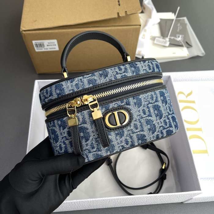 Dior Tote style 111 Blue 01A 2