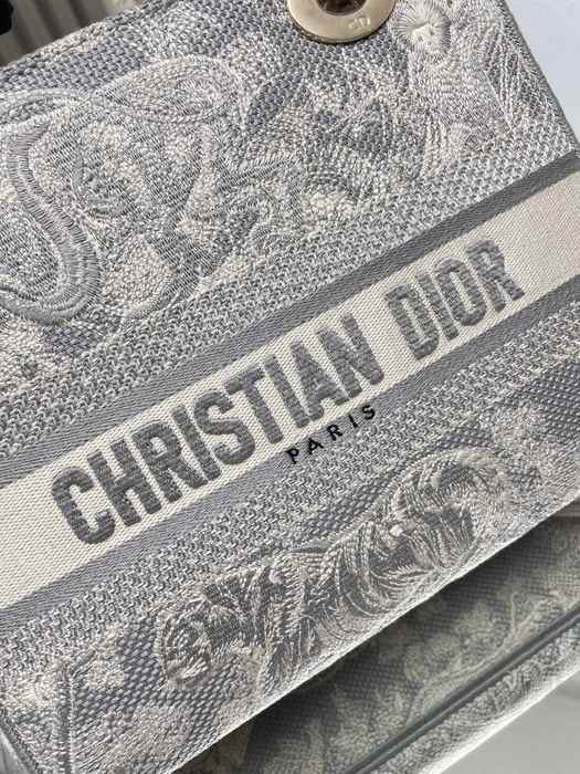 Dior Tote style 111 Grey 01A 2