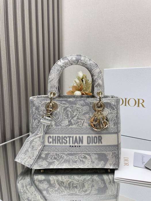 Dior Tote style 111 Grey 01A 2