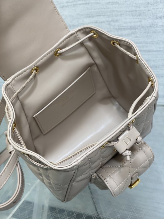 Dior Tote style 113 Beige 01A