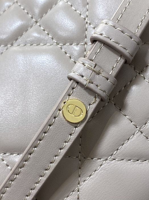 Dior Tote style 113 Beige 01A